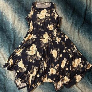 Torrid Women’s Size 1 Navy Floral Print Dress With Gold Detailing